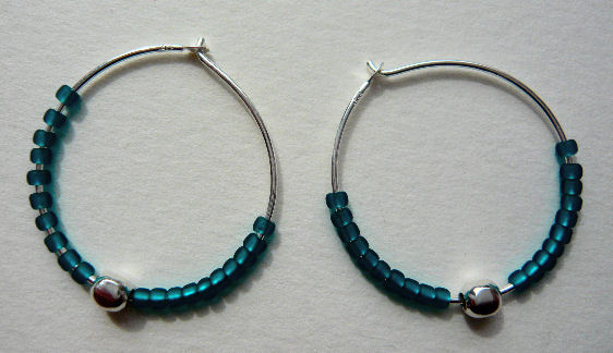 [hoop+earrings-+teal+seed+beads.jpg]