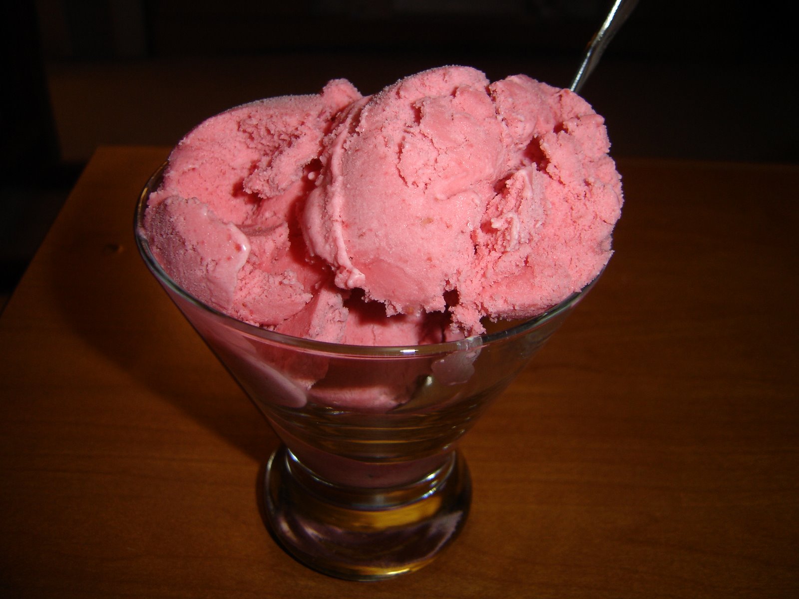 [raspberry+gelato.jpg]