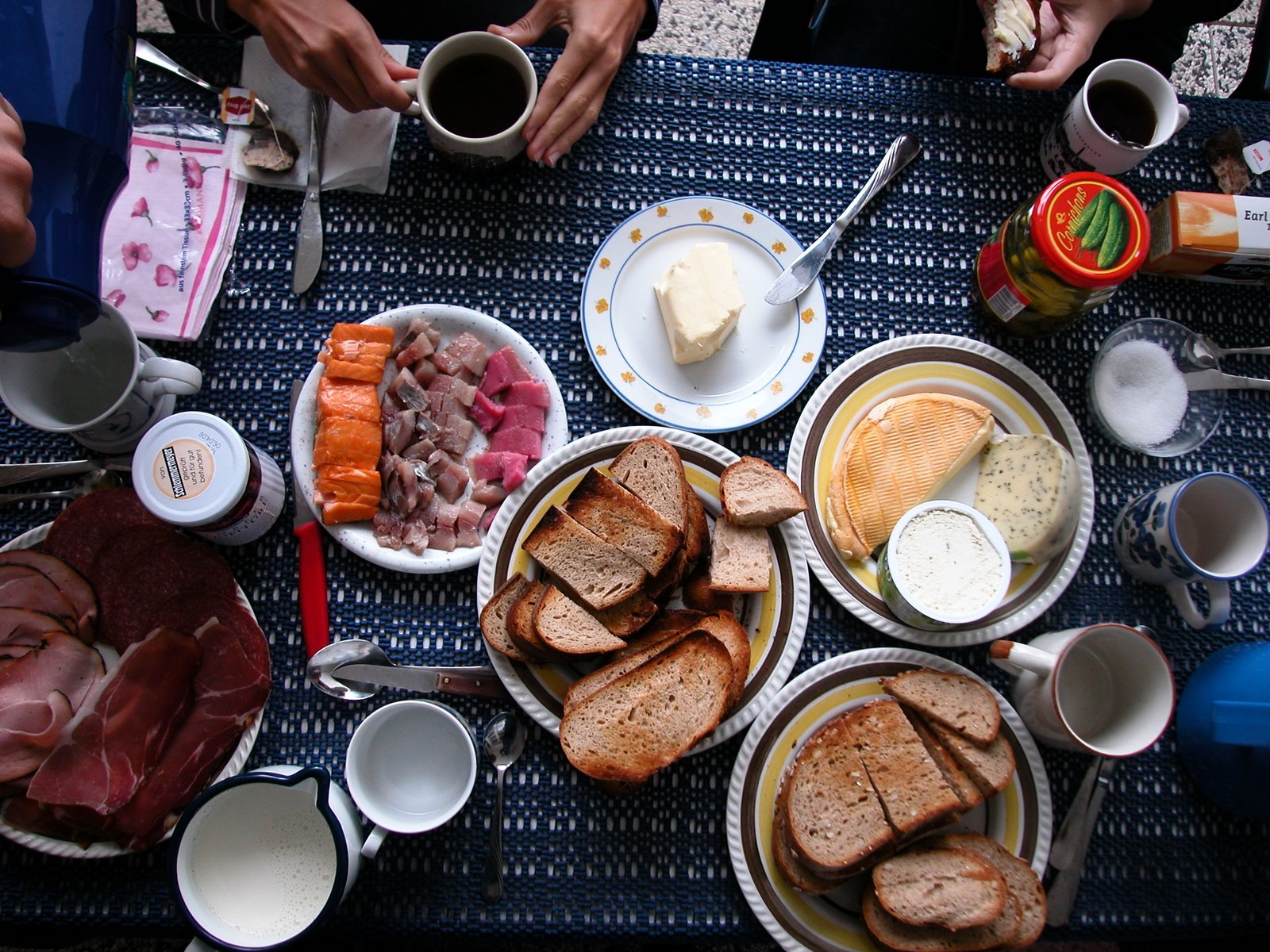 [breakfast.JPG]