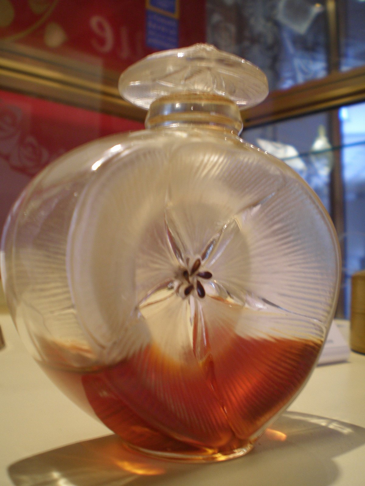 [Lalique+fleur.JPG]
