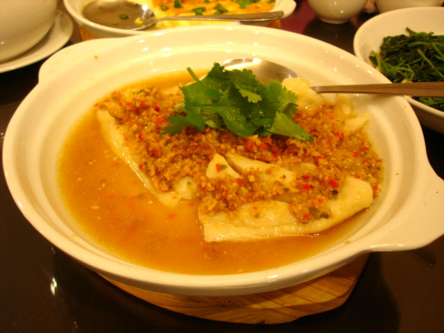 [Mei+Xian+Steamed+Fillet+Fish+with+Garlic+&+Chili.jpg]