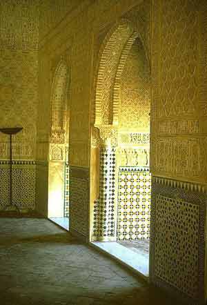 [alhambra.palace.jpg]