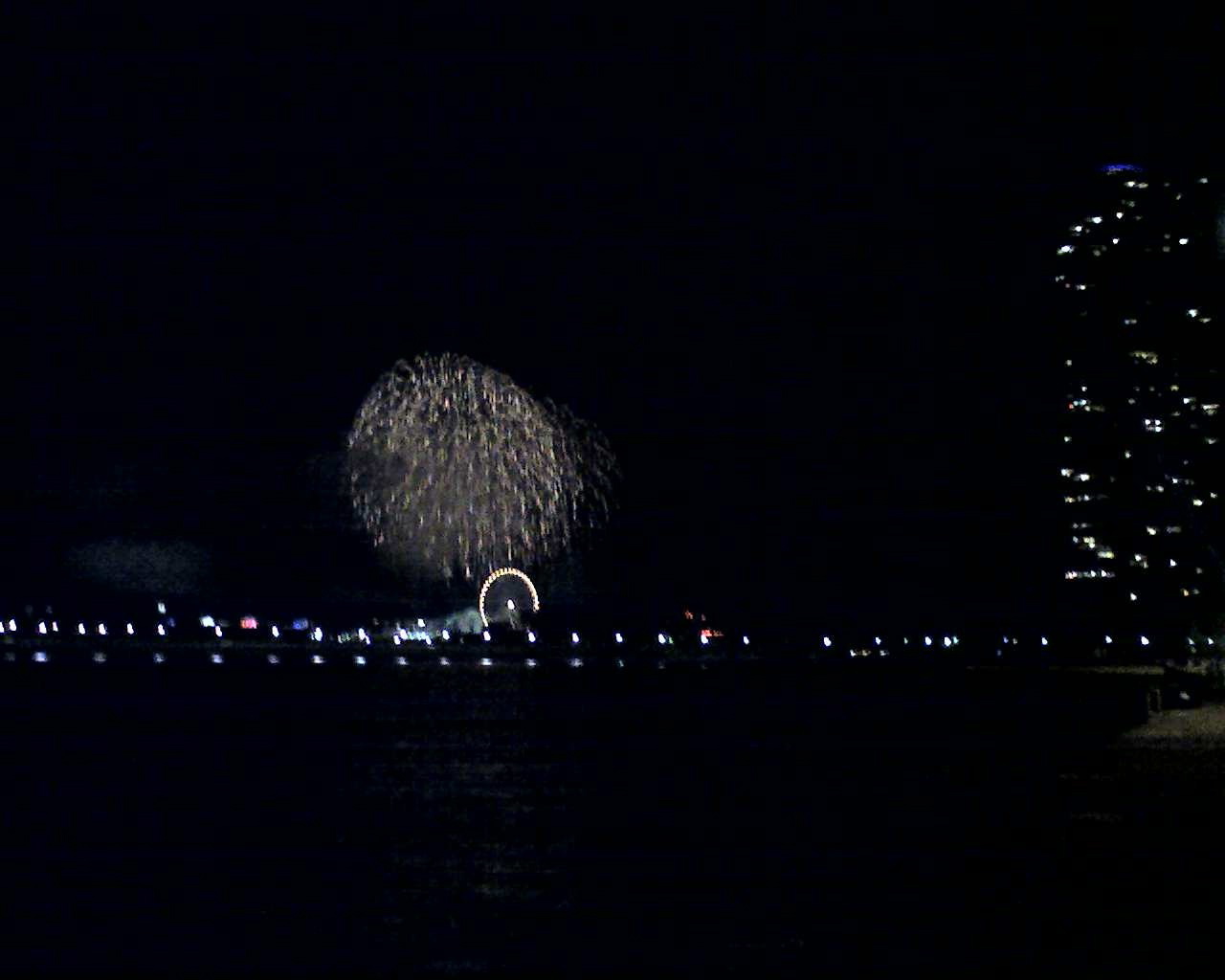 [fireworks3.jpg]