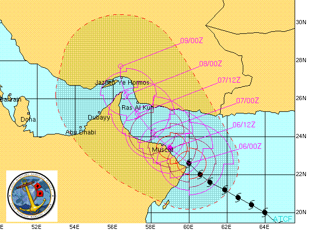 [cyclone-Gonu_Forecast_Track.gif]