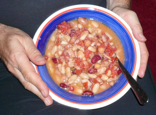 [bean+tomato-salad-med.JPG]