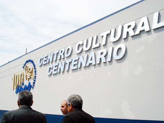 [Centro+Cultural+Centenario.jpg]