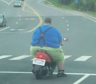 [big-man-little-scooter.jpg]