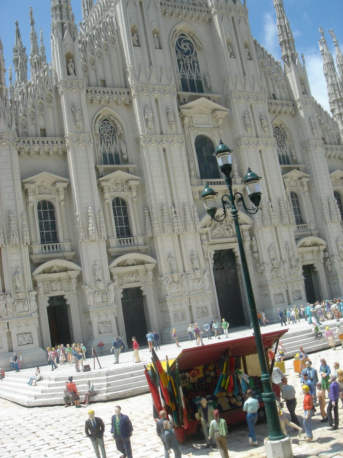 [Milan+Duomo+the+cathedral+2.JPG]