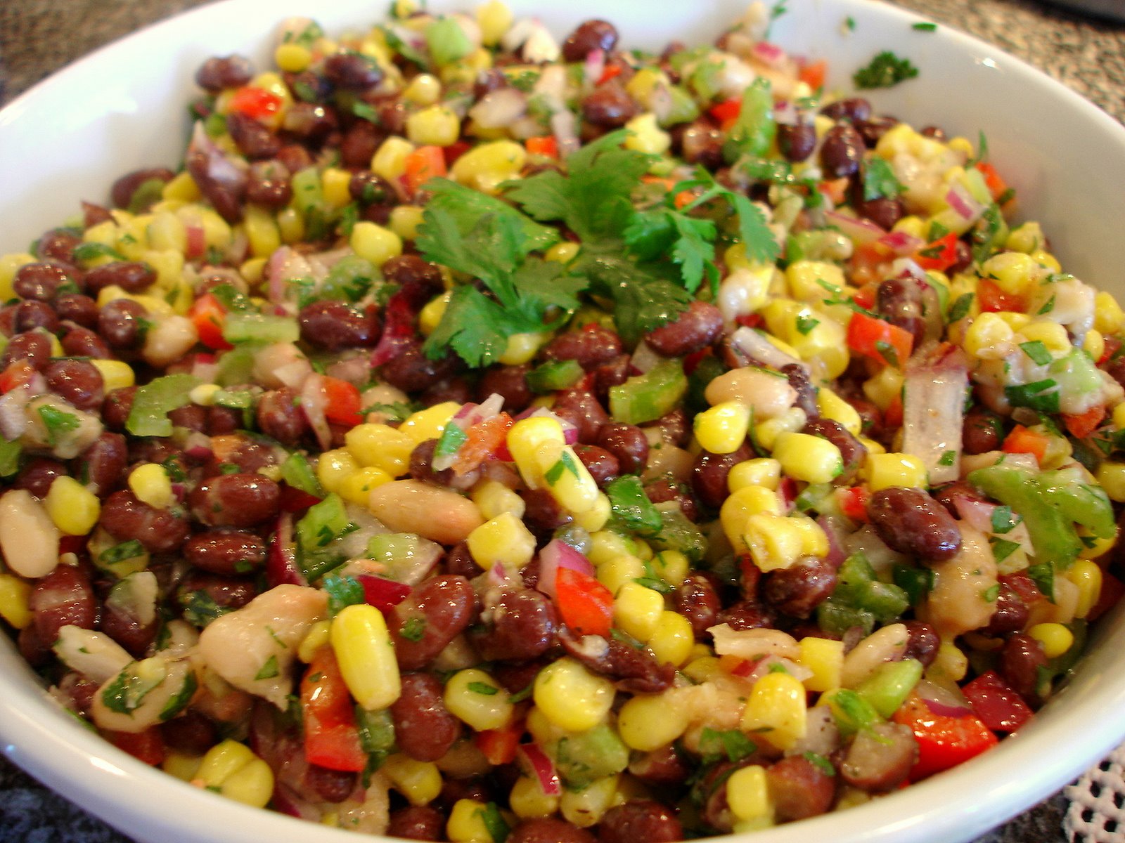 [bean+corn+salad.jpg]