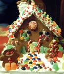 [gingerbread+house.jpg]