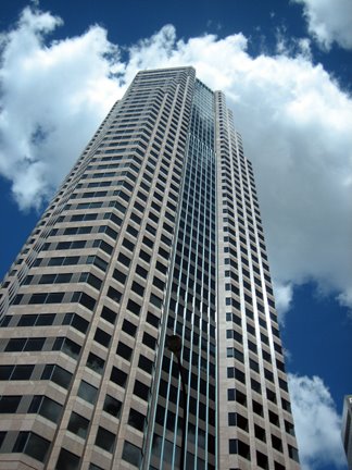 [tall+downtown+building.jpg]