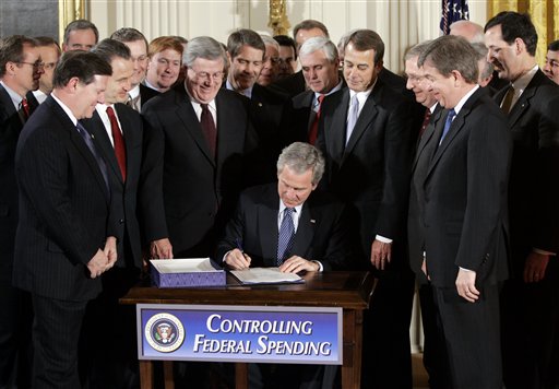 [Bush+&+Legrees+sign+DC+bill.jpg]
