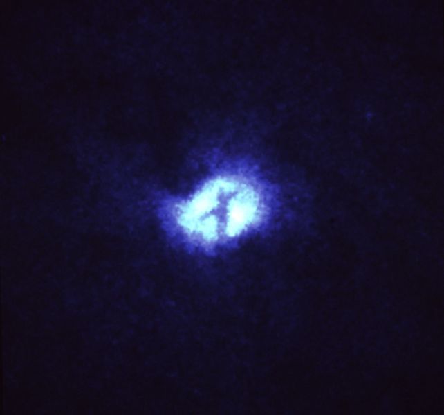 [642px-M51_whirlpool_galaxy_black_hole.jpg]