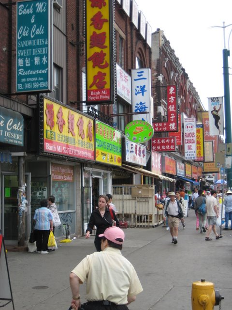 [Toronto_Chinatown.JPG]