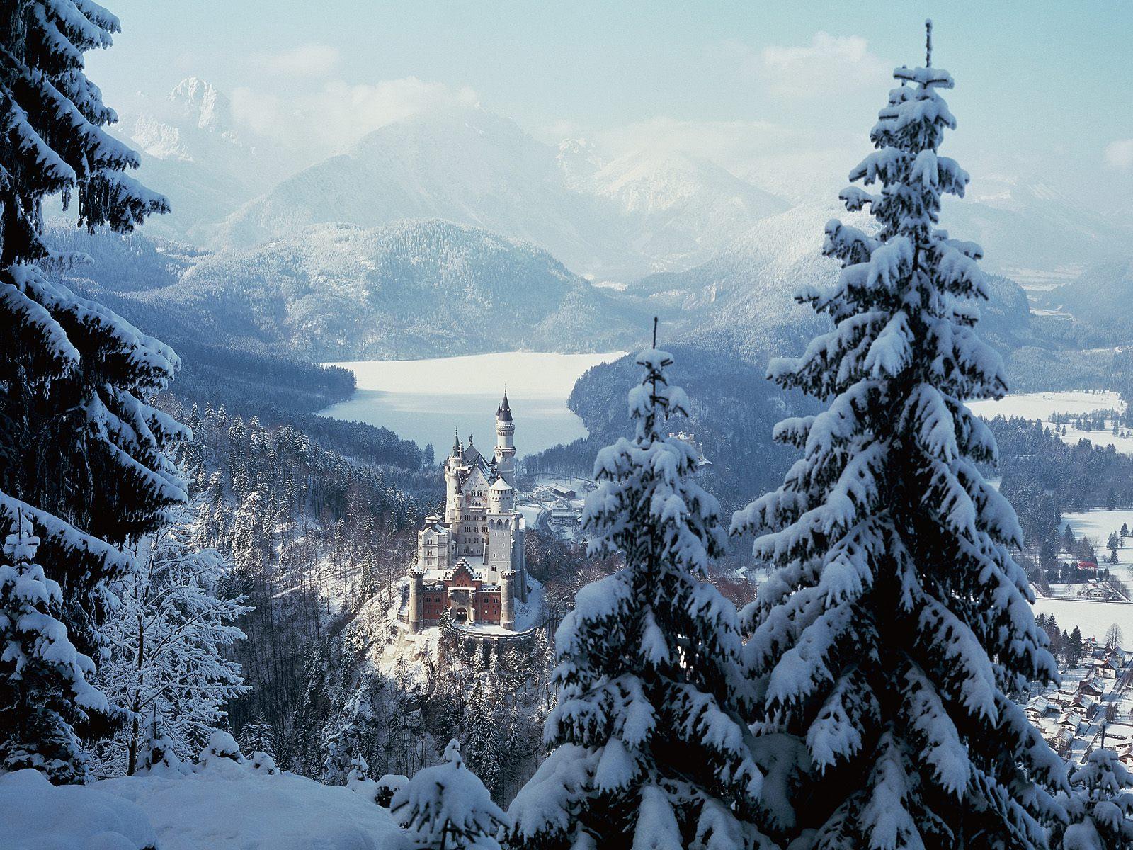 [Neuschwanstein+Castle+in+Winter,+Bavaria,+Germany.jpg]