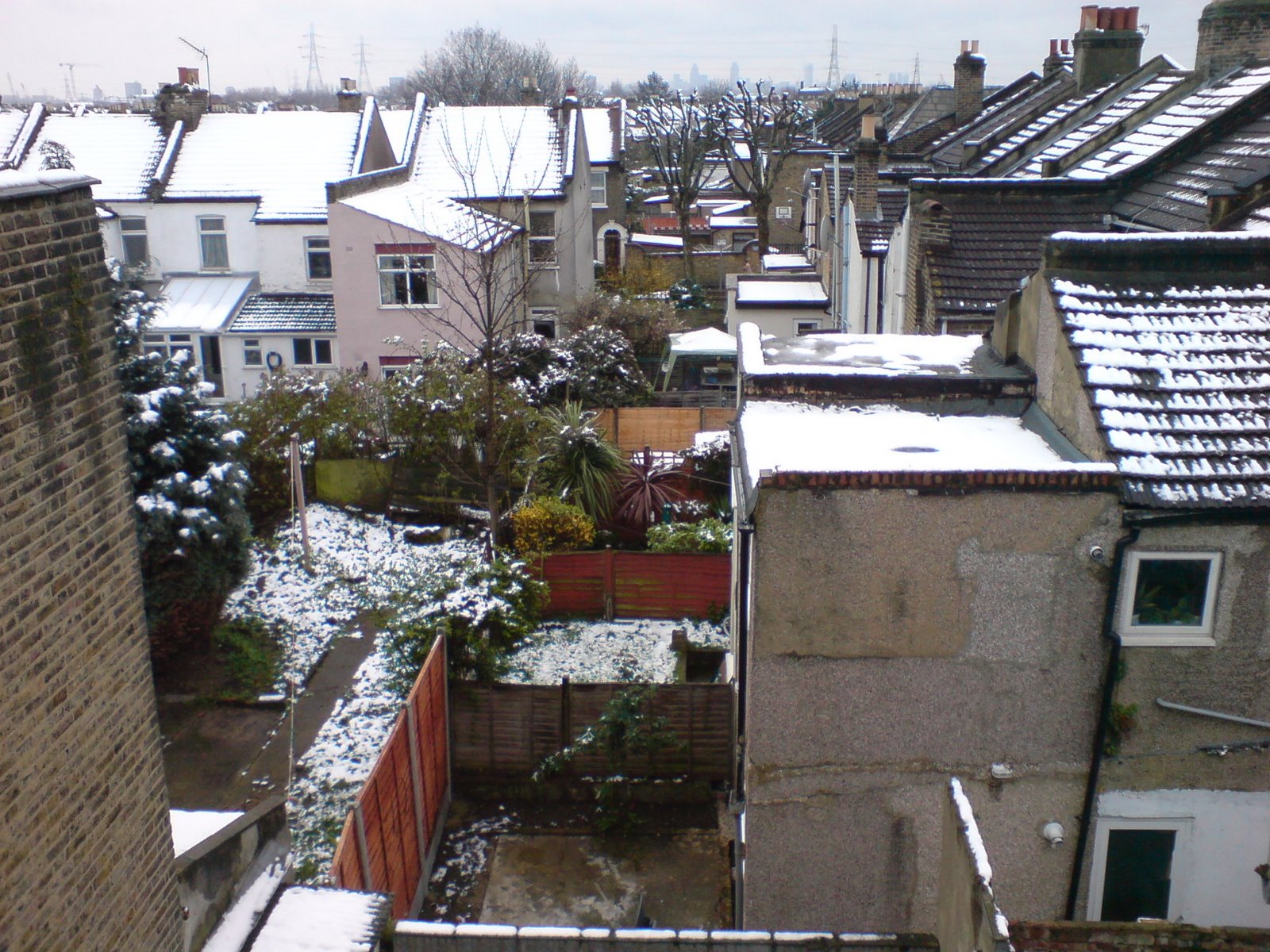 [london_snow.jpg]