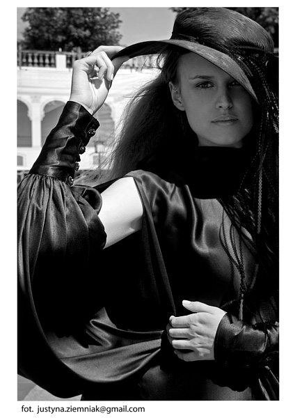 [aga+swiatly+fashion-fot.justyna_ziemniak+(34)+-+Kopia.jpg]