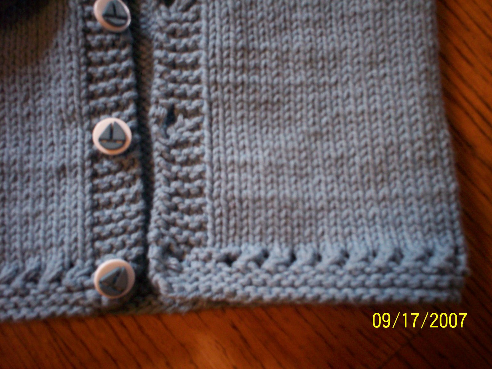 [070917+detail+of+Jackson+O's+sweater.jpg]