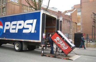 [Pepsi+Vs+Coke1.jpg]