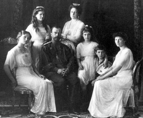 [russian-royal-family.jpg]