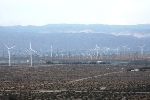 [Palm_Springs_Desert-windmill-farm.jpg]