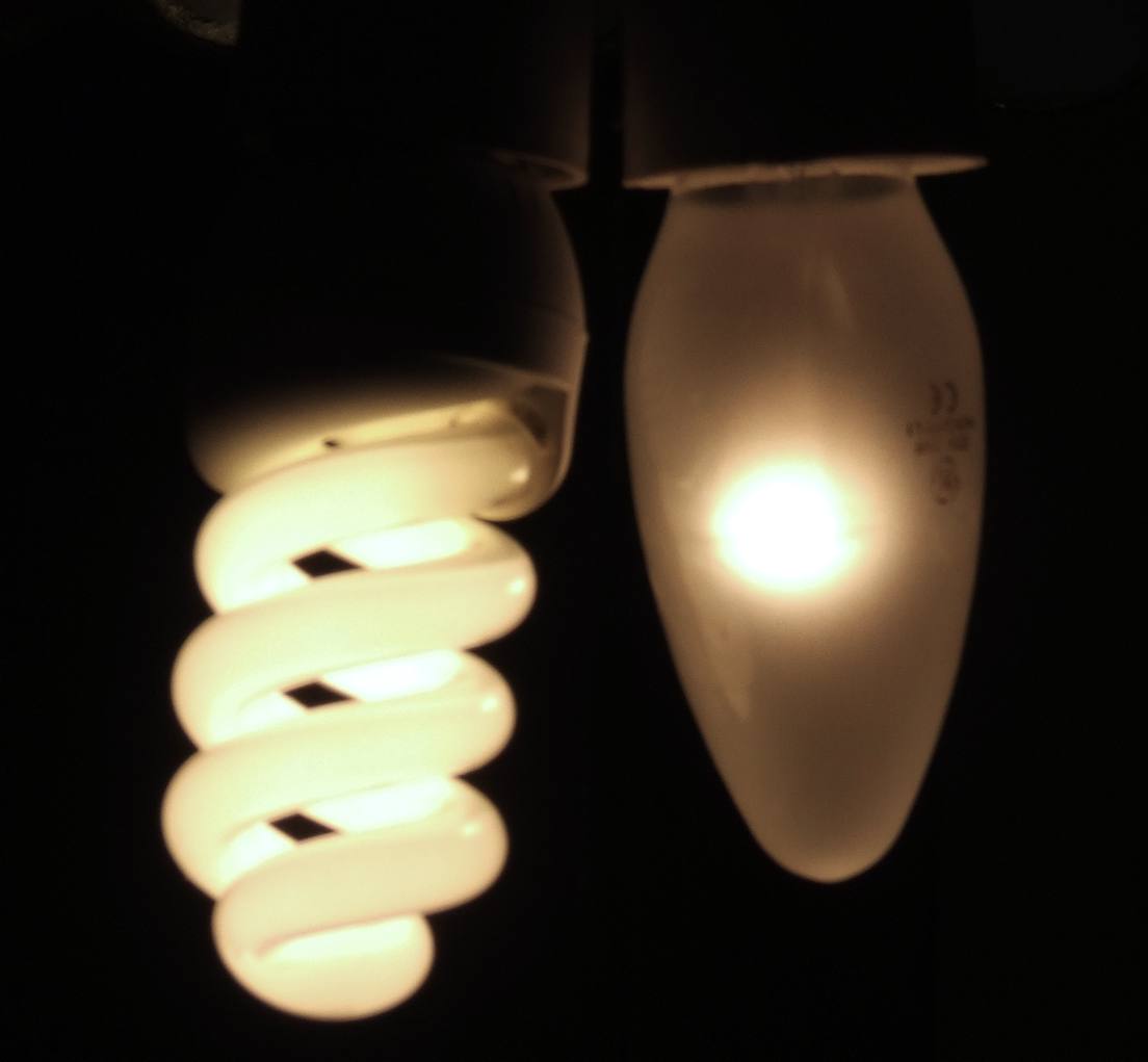 [CFL+filament+compare.jpg]
