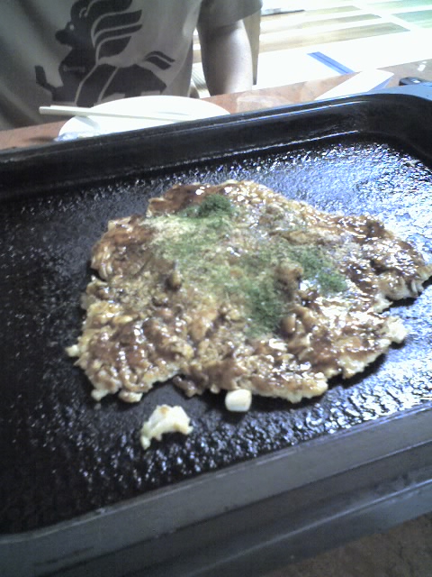 [my+first+okonomiyaki.jpg]