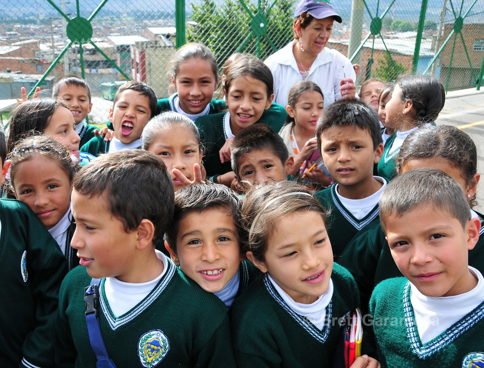 [Ciudad+Bolivar+elementary+school+students.jpg]