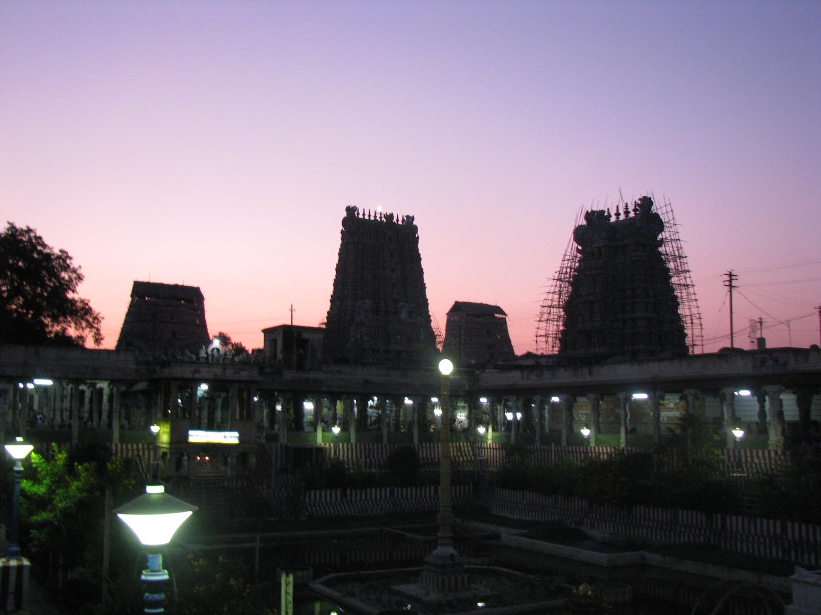 [Madurai_Trip_08_and_09_March_2008_+193.jpg]
