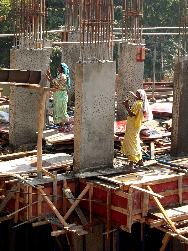 construction workers in mumbai, party over back to work