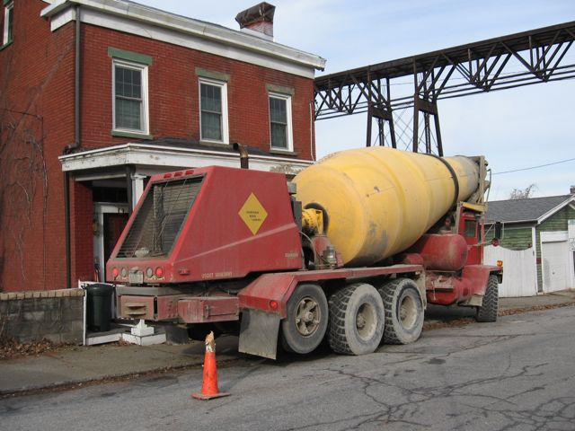 [Cement+Truck.jpg]
