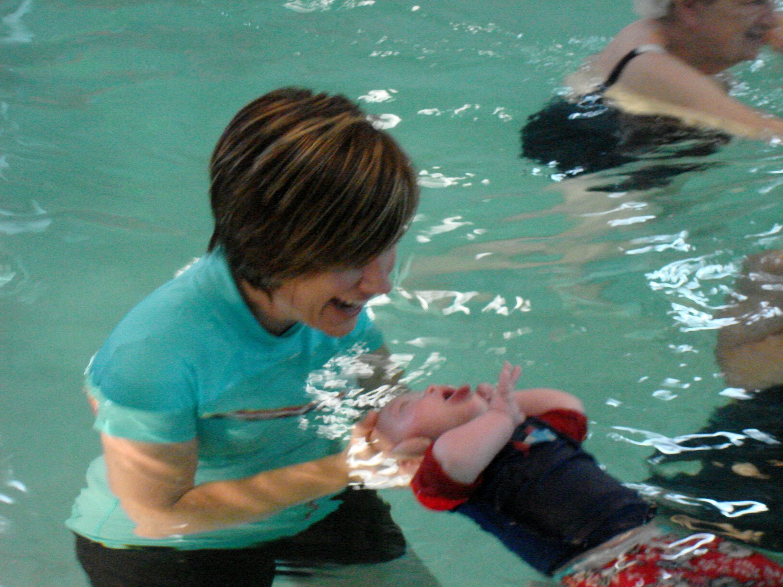 [June+2008+swim+therapy+and+vbs+003.JPG]