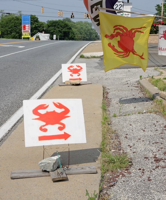 [crab_signs.jpg]