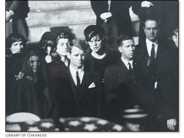 [Robert+Kennedy+and+Jacqueline+Kennedy+grieve+during+President+John+F.+Kennedy]