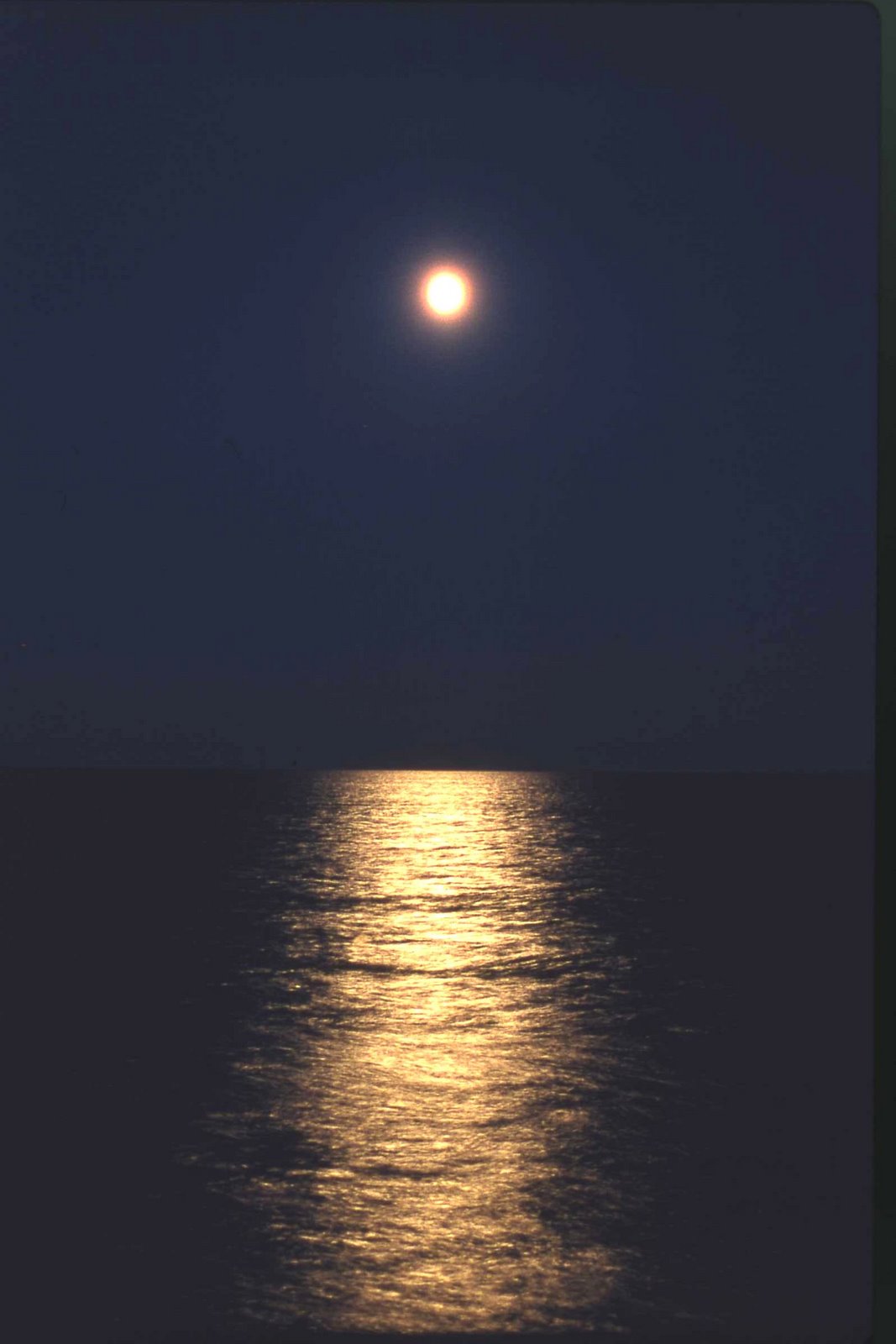 [Moon over North Sea.jpg]