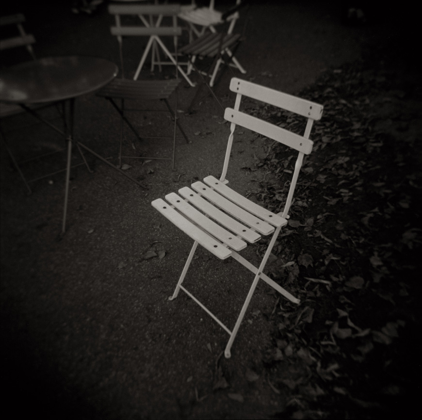 [chair+in+park_med.jpg]