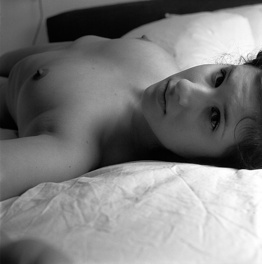 [Andrew+Kaiser+-+In+Bed.jpg]