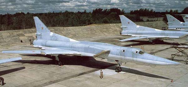 [russia-tu-22m3-bomber.jpg]