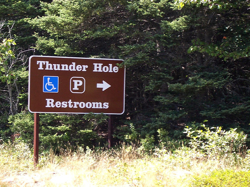 [thunder-hole-restrooms.jpg]