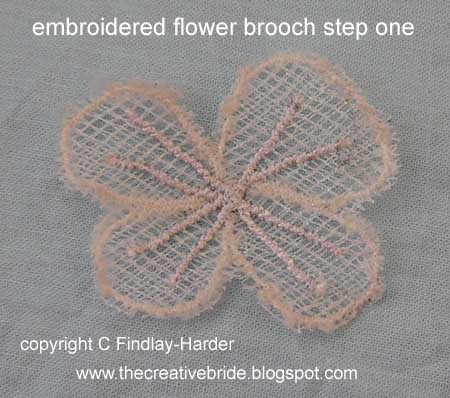[embroidered+flower+brooch+6.jpg]