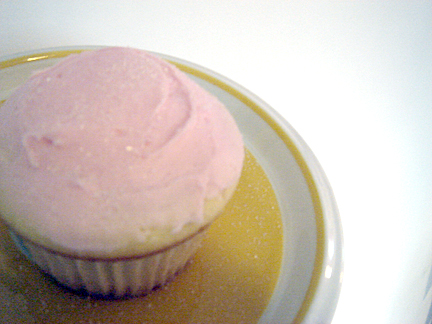 [cupcake+white.jpg]