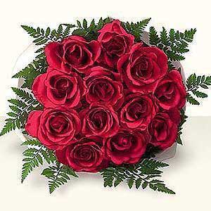 [red_rose_bouquet.jpg]