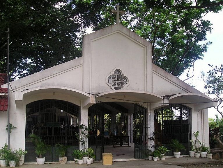 [Nagbukalan+Shrine,+Alitagtag,+Batangas-1.jpg]
