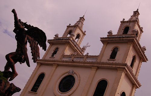 [San+Miguel+Church.jpg]