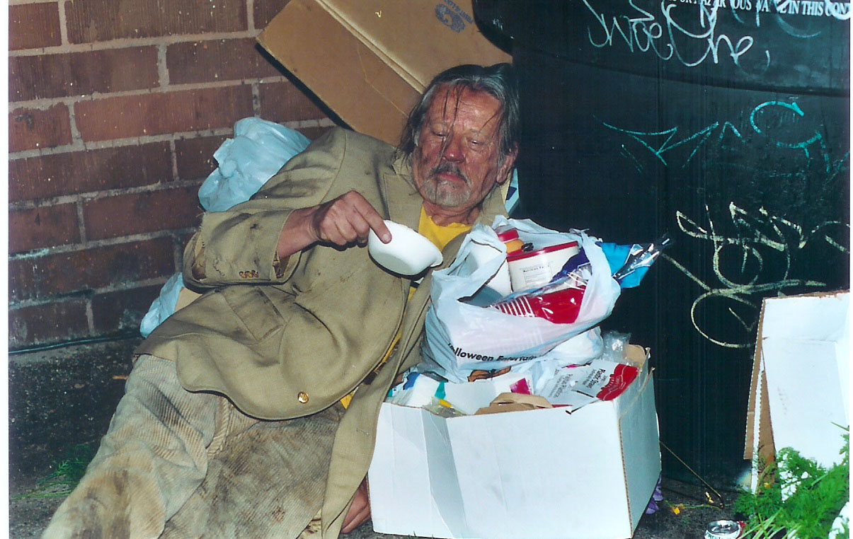 [Homeless+man.jpg]