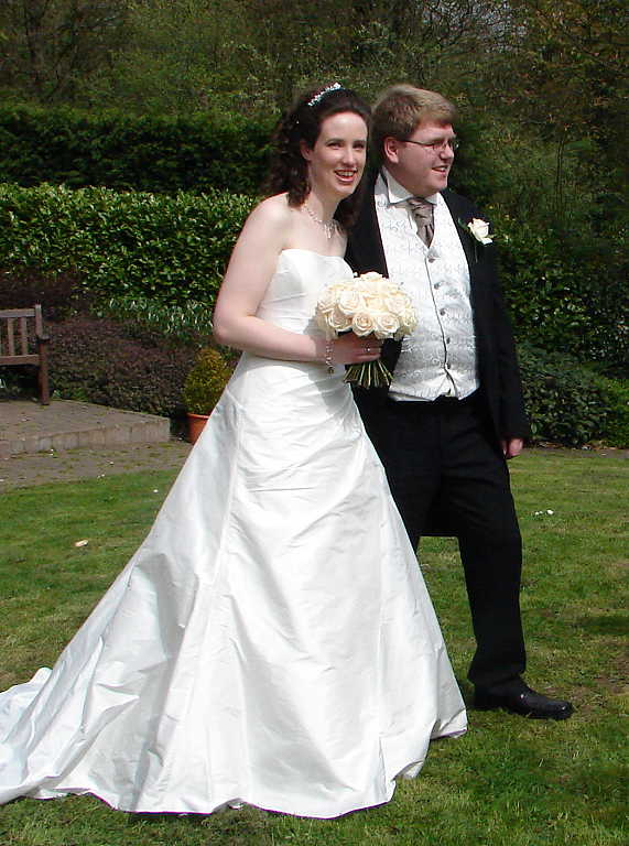 [bride+and+groom+2.JPG]