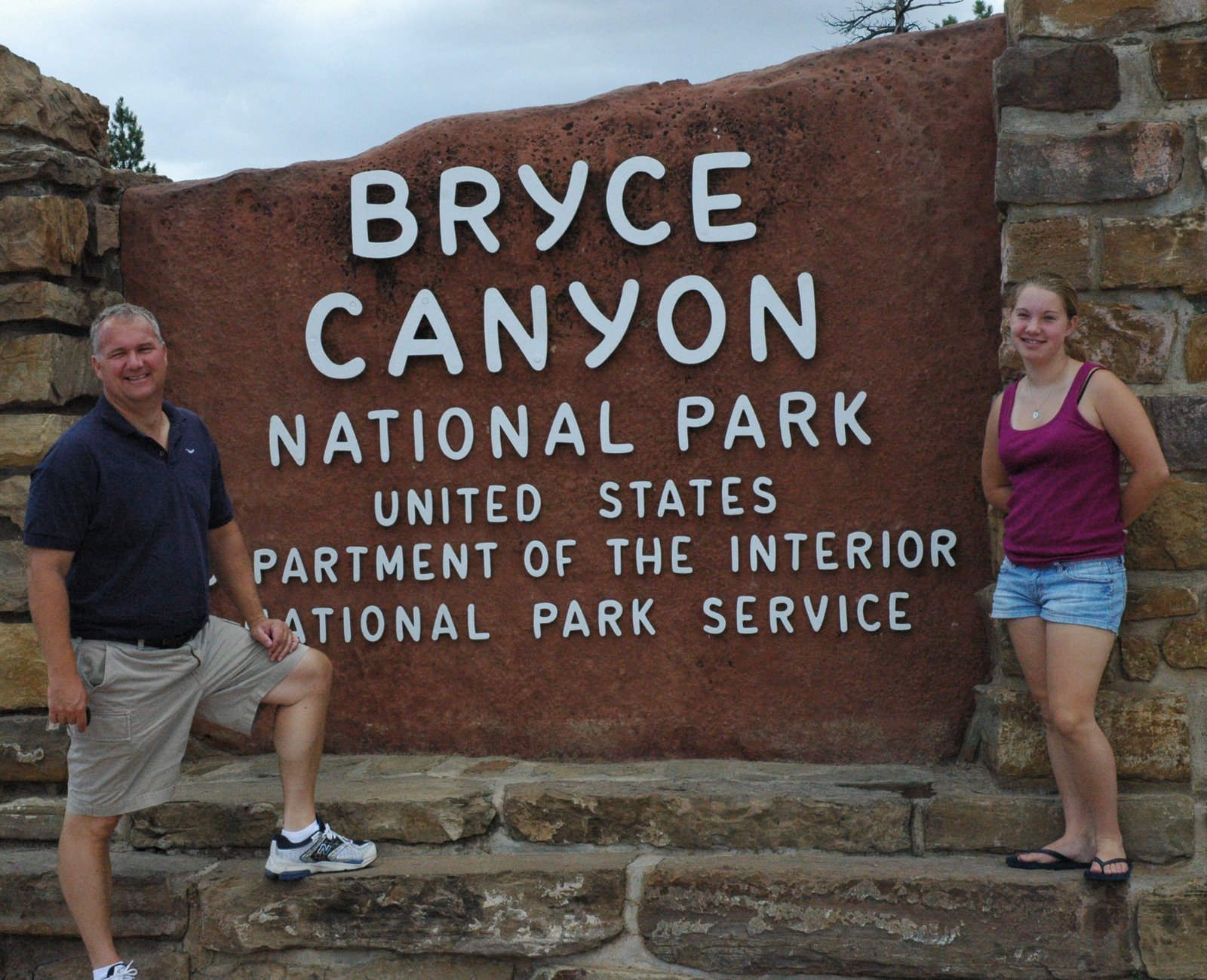 [bryce+canyon+sign+3.jpg]