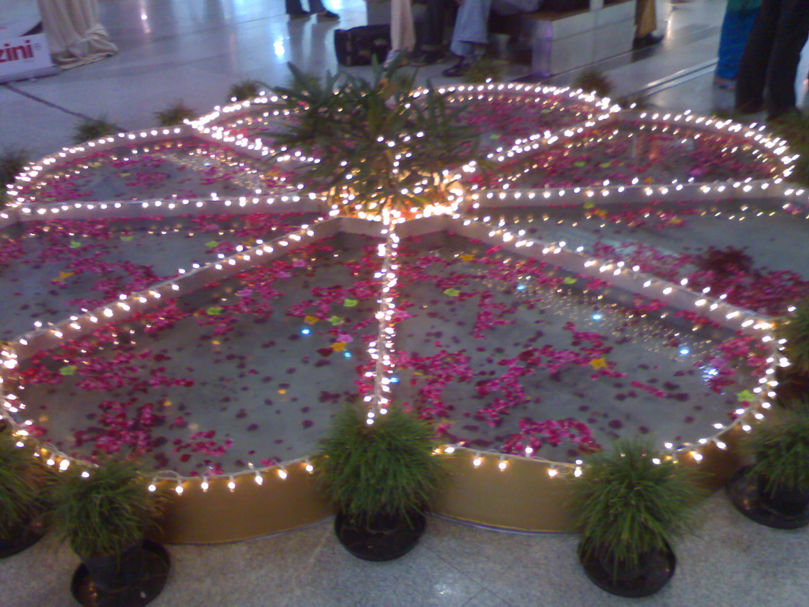 [2-Metropolitan+Mall+-+Diwali'07.JPG]