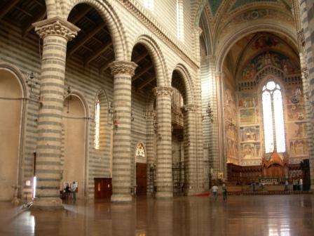 [Orvieto+Cathedral-c.JPG]