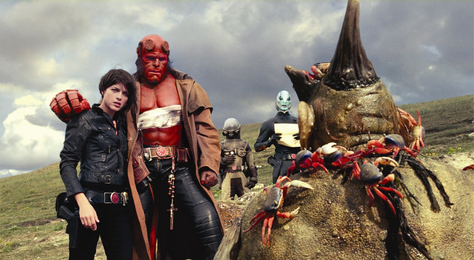 [Hellboy+photo.jpg]